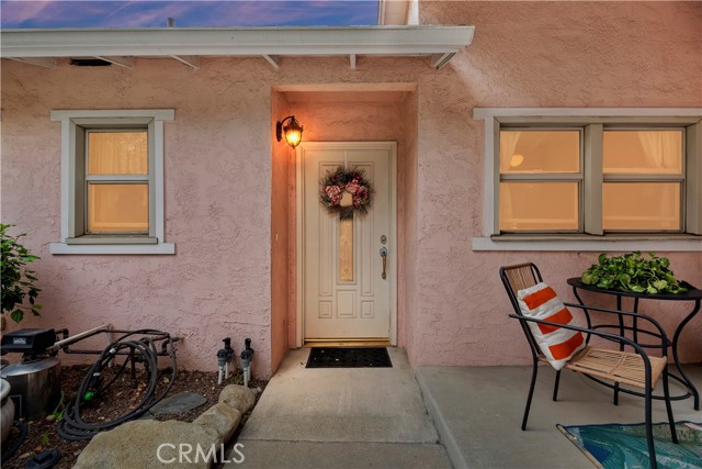 Detail Gallery Image 2 of 66 For 1327 Grove Ave, Upland,  CA 91786 - 3 Beds | 2 Baths