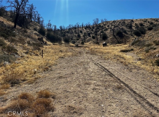 Detail Gallery Image 4 of 15 For 195 Ste/2 Min Bg, Llano,  CA 93544 - – Beds | – Baths