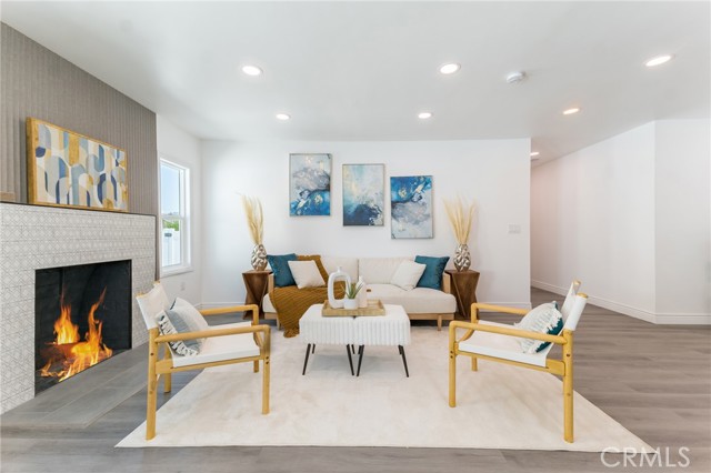 Detail Gallery Image 7 of 15 For 11912 Elkwood St, North Hollywood,  CA 91605 - 3 Beds | 2 Baths