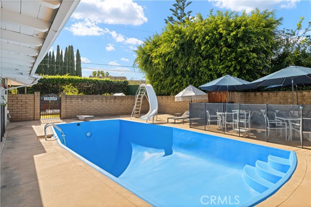 Detail Gallery Image 33 of 42 For 5981 Lakeview Ave, Yorba Linda,  CA 92886 - 4 Beds | 2/1 Baths