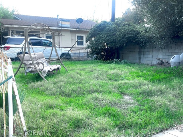 354 West Acacia Avenue photo 3