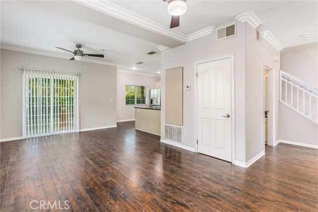 Detail Gallery Image 6 of 36 For 1200 E Highland Ave #402,  Redlands,  CA 92374 - 2 Beds | 2/1 Baths