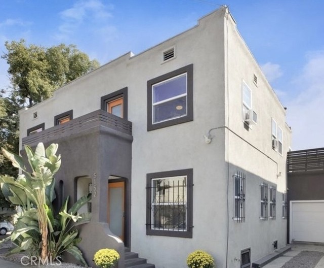 Front Image Thumbnail for CRSR26059365