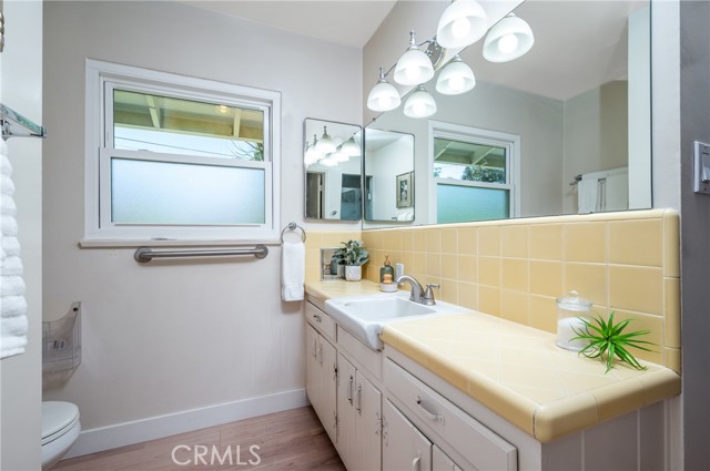 1521 Marendale Lane, Arcadia CA: https://media.crmls.org/medias/a9321495-1e5a-4fe6-95e5-51ad1d9202f8.jpg