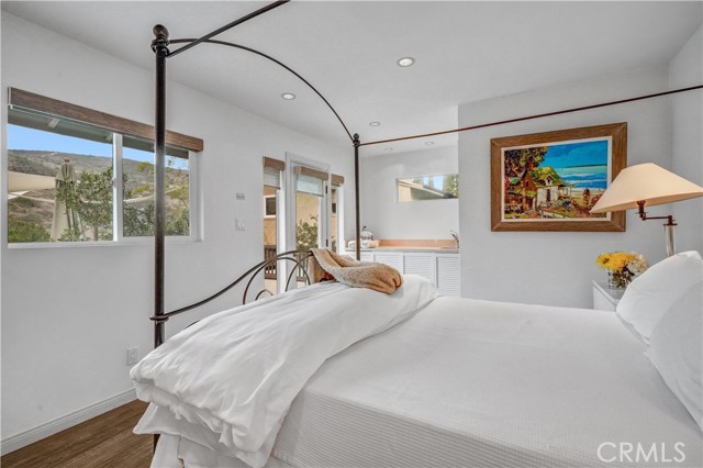 Image 13 of 29 For 21095 Raquel Road