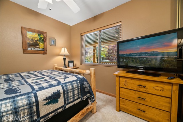 Detail Gallery Image 29 of 40 For 42106 Snowmass Ln, Big Bear Lake,  CA 92315 - 3 Beds | 2 Baths