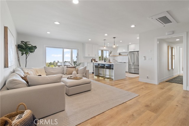 Image 4 of 20 For 28829 Crestridge