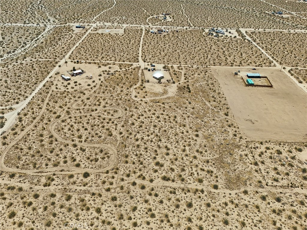 https://media.crmls.org/medias/a933cf2d-f2e1-490f-90a1-be38cccdf466.jpg?preset=X-Large