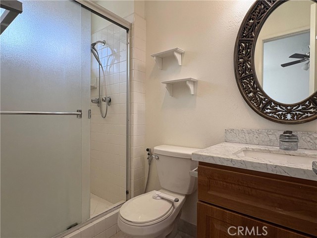 Detail Gallery Image 19 of 32 For 18619 Collins #F29,  Tarzana,  CA 91356 - 2 Beds | 2 Baths