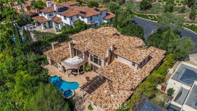 Detail Gallery Image 6 of 57 For 14173 Rancho Tierra Trl, San Diego,  CA 92130 - 5 Beds | 5/1 Baths