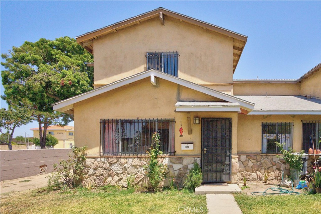11 Eastridge Lane