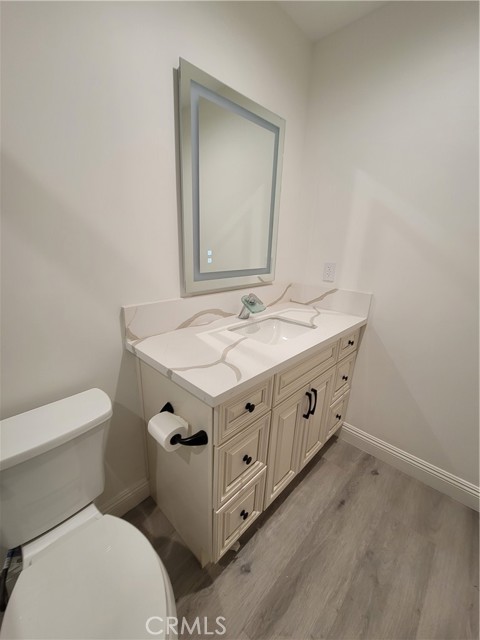 Detail Gallery Image 11 of 17 For 8011 Sterling, Huntington Beach,  CA 92646 - 4 Beds | 3 Baths