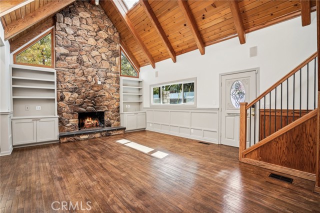 Detail Gallery Image 3 of 72 For 995 Tirol Ln, Lake Arrowhead,  CA 92352 - 4 Beds | 6 Baths