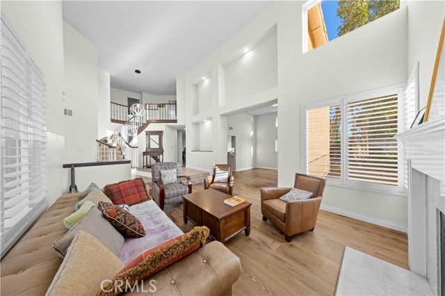 Detail Gallery Image 9 of 47 For 24670 Paseo De Toronto, Yorba Linda,  CA 92887 - 4 Beds | 3/1 Baths