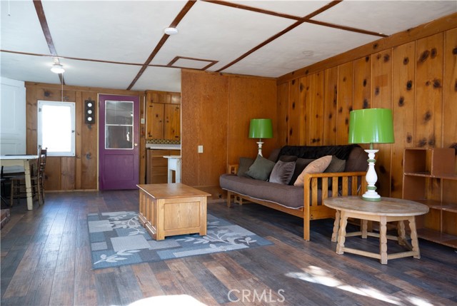 Detail Gallery Image 11 of 31 For 39104 Willow Landing, Big Bear Lake,  CA 92315 - 0 Beds | 1 Baths