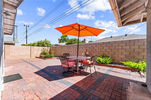 Detail Gallery Image 19 of 28 For 15762 Plymouth Lane, Huntington Beach,  CA 92647 - 5 Beds | 2 Baths