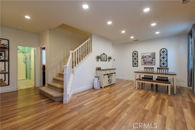 Image 4 of 24 For 29282 Castlewood