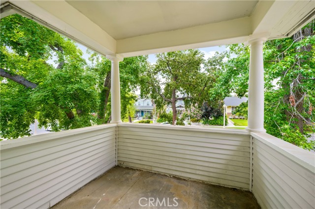 4415 12th Street, Riverside CA: https://media.crmls.org/medias/a93b51aa-bfdc-4607-99e1-165dd17f5d19.jpg