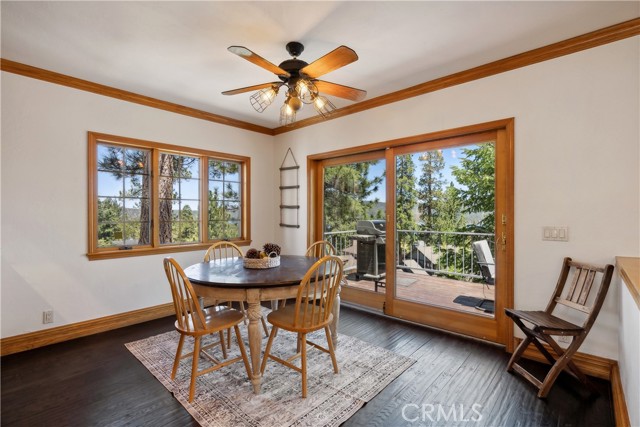Detail Gallery Image 8 of 42 For 40570 Ironwood Dr, Big Bear Lake,  CA 92315 - 4 Beds | 3/1 Baths