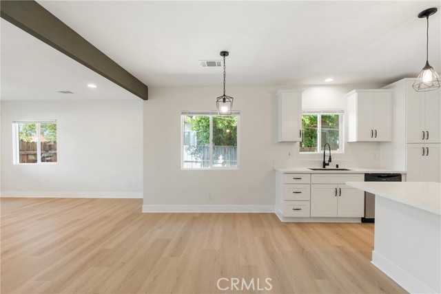 Detail Gallery Image 17 of 49 For 201 Lincoln St, Bakersfield,  CA 93305 - 3 Beds | 2 Baths