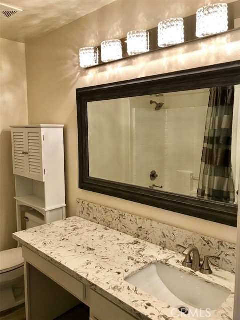 Detail Gallery Image 5 of 8 For 15 Brookhollow, Irvine,  CA 92602 - 3 Beds | 2/1 Baths