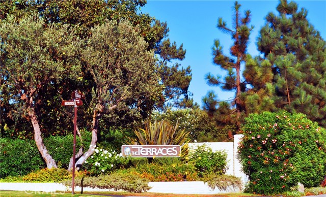 17 Avocado Lane, Rolling Hills Estates, California 90274, 2 Bedrooms Bedrooms, ,3 BathroomsBathrooms,Residential,Sold,Avocado,PV22001588 17 Avocado Lane, Rolling Hills Estates, California 90274, 2 Bedrooms Bedrooms, ,3 BathroomsBathrooms,Residential,Sold,Avocado,PV22001588
