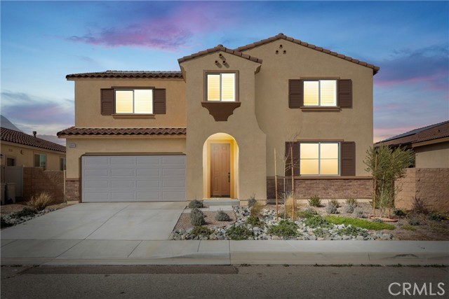 Detail Gallery Image 1 of 42 For 12940 Clear Creek St, Hesperia,  CA 92344 - 4 Beds | 3/1 Baths