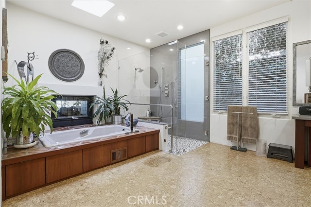 Detail Gallery Image 35 of 44 For 860 Skyline Dr, San Luis Obispo,  CA 93405 - 3 Beds | 3/1 Baths