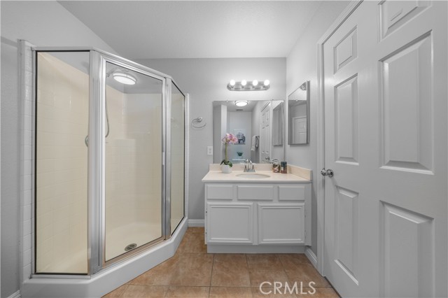 12337 Columbia Lane, Eastvale CA: https://media.crmls.org/medias/a944656e-5414-4669-a13b-2d2ae364295d.jpg