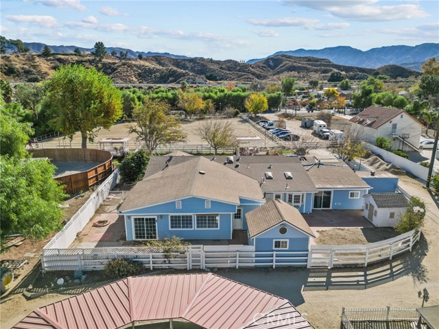 Detail Gallery Image 7 of 75 For 16257 Lost Canyon Rd, Canyon Country,  CA 91387 - 4 Beds | 3 Baths