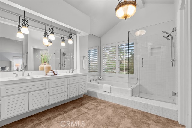 Detail Gallery Image 11 of 15 For 58 via Candelaria, Trabuco Canyon,  CA 92679 - 4 Beds | 3 Baths