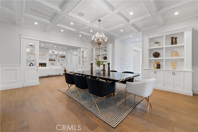 17528 Jayden Lane, Encino CA: https://media.crmls.org/medias/a946b49b-d484-4c1b-8db9-d154e2b59958.jpg