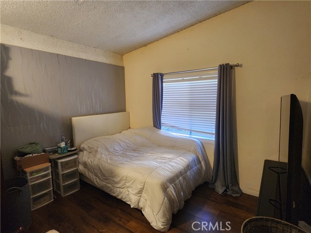 18540 Arminta Street, Reseda CA: https://media.crmls.org/medias/a94851c8-785e-4681-8d0c-a1e7d37fe4ef.jpg