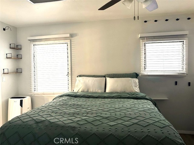 Detail Gallery Image 9 of 14 For 435 8th St, Hermosa Beach,  CA 90254 - 1 Beds | 1 Baths