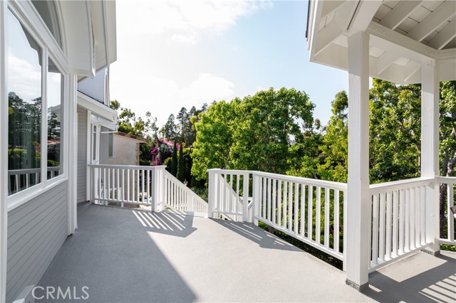 Detail Gallery Image 39 of 60 For 212 Kings Pl, Newport Beach,  CA 92663 - 4 Beds | 3/2 Baths