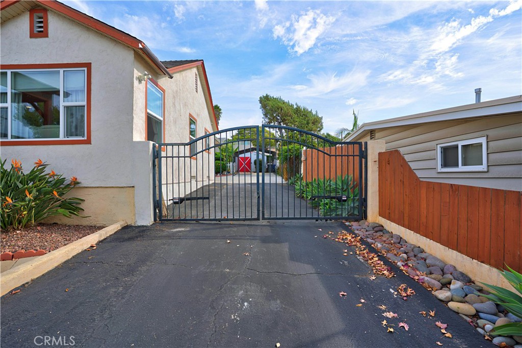 A94A016E 6294 4C72 B991 Efc746Cb810E 637 Iowa, Fallbrook, Ca 92028 &Lt;Span Style='BackgroundColor:transparent;Padding:0Px;'&Gt; &Lt;Small&Gt; &Lt;I&Gt; &Lt;/I&Gt; &Lt;/Small&Gt;&Lt;/Span&Gt;