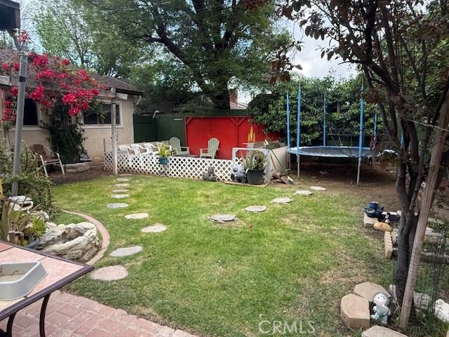 Detail Gallery Image 11 of 26 For 27135 Cabrera, Saugus,  CA 91350 - 4 Beds | 2 Baths