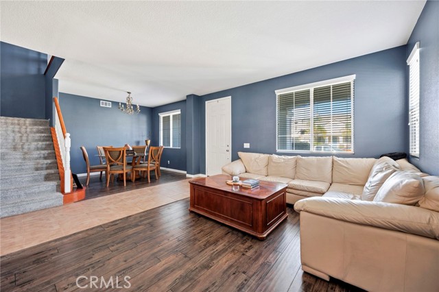 Detail Gallery Image 13 of 40 For 28777 Evening Passage, Menifee,  CA 92584 - 5 Beds | 3 Baths