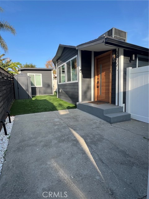 3439 Plata, Los Angeles CA: https://media.crmls.org/medias/a94daf1b-8550-404d-8705-c184f913f7c9.jpg