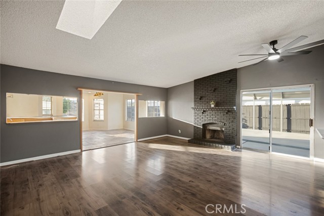 Detail Gallery Image 7 of 32 For 29247 Allan St, Lake Elsinore,  CA 92532 - 3 Beds | 2 Baths