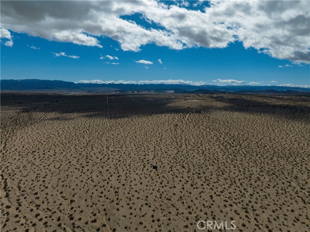 Detail Gallery Image 16 of 28 For 5 Tortoise Rd, Joshua Tree,  CA 92252 - – Beds | – Baths