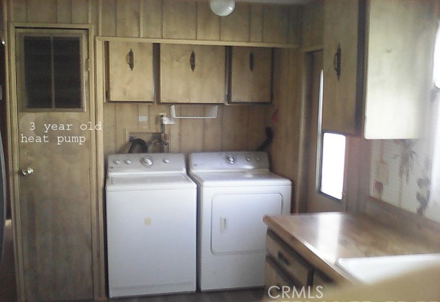 Detail Gallery Image 9 of 17 For 4841 Holly Ave #114,  Long Beach,  CA 90805 - 2 Beds | 2 Baths