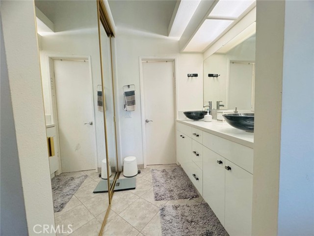 Detail Gallery Image 21 of 34 For 20871 Heatherview #19,  Lake Forest,  CA 92630 - 3 Beds | 2/1 Baths