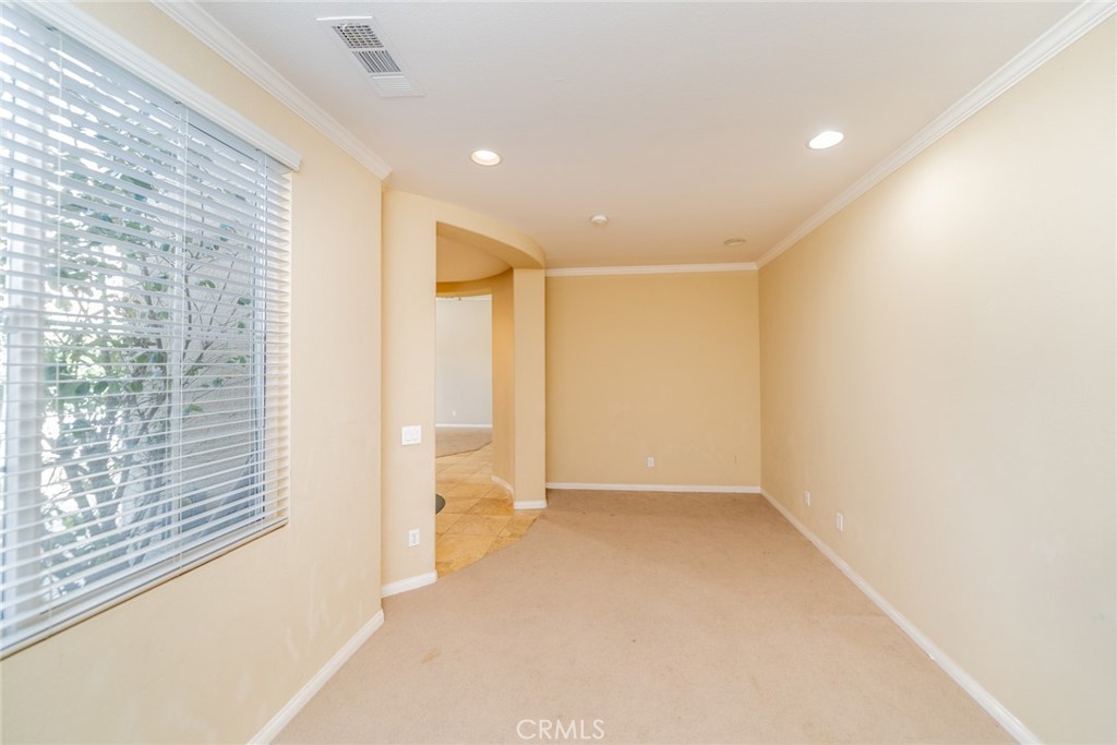 MLS #OC25055546 image #11