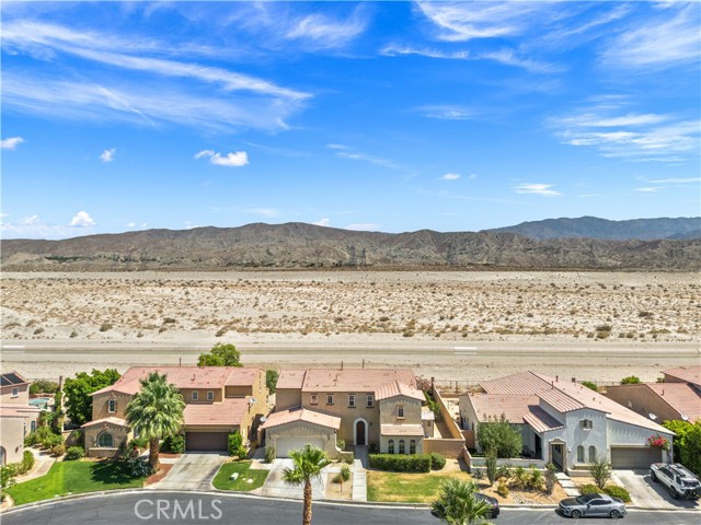 Image 6 of 47 For 82746 Mount Riley Drive
