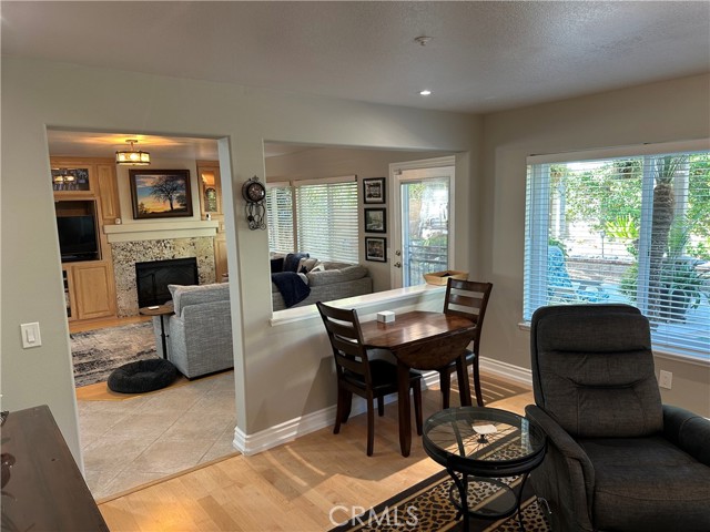 Detail Gallery Image 18 of 72 For 5370 Wrangler Dr, Fontana,  CA 92336 - 4 Beds | 2/1 Baths