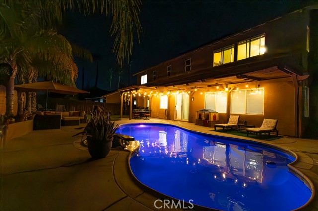 Detail Gallery Image 8 of 52 For 35181 Begonia Ln, Winchester,  CA 92596 - 6 Beds | 3 Baths