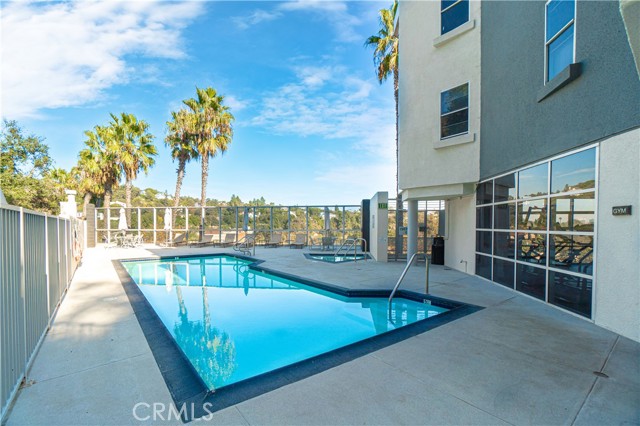 Detail Gallery Image 26 of 32 For 171 N Church Ln #403,  Los Angeles,  CA 90049 - 2 Beds | 2 Baths