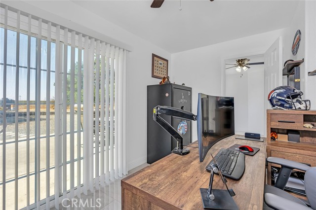 29578 Diane Way, Madera CA: https://media.crmls.org/medias/a9532012-db61-4ddf-a5ba-e840ee8e1fd8.jpg