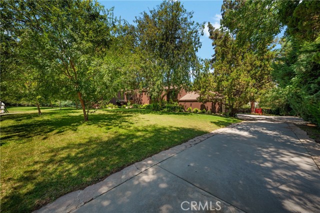 24865 Long Valley Road, Hidden Hills CA: https://media.crmls.org/medias/a953529c-7648-4c28-ab9d-1c9c56f3190e.jpg